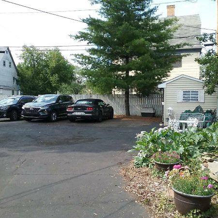 Hanover House Bed And Breakfast Καταρράκτες του Νιαγάρα Εξωτερικό φωτογραφία