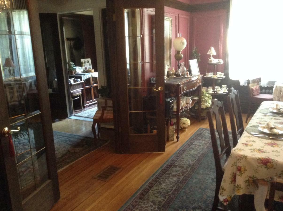 Hanover House Bed And Breakfast Καταρράκτες του Νιαγάρα Εξωτερικό φωτογραφία